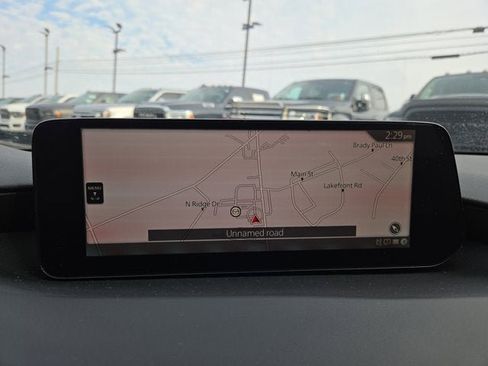 Used 2025 MAZDA MAZDA3 Hatchback w/ Appearance Package image 22