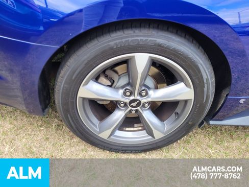 Used 2015 Ford Mustang V6 image 24
