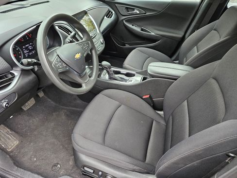 Used 2023 Chevrolet Malibu LT w/ Driver Confidence Package FWD image 16
