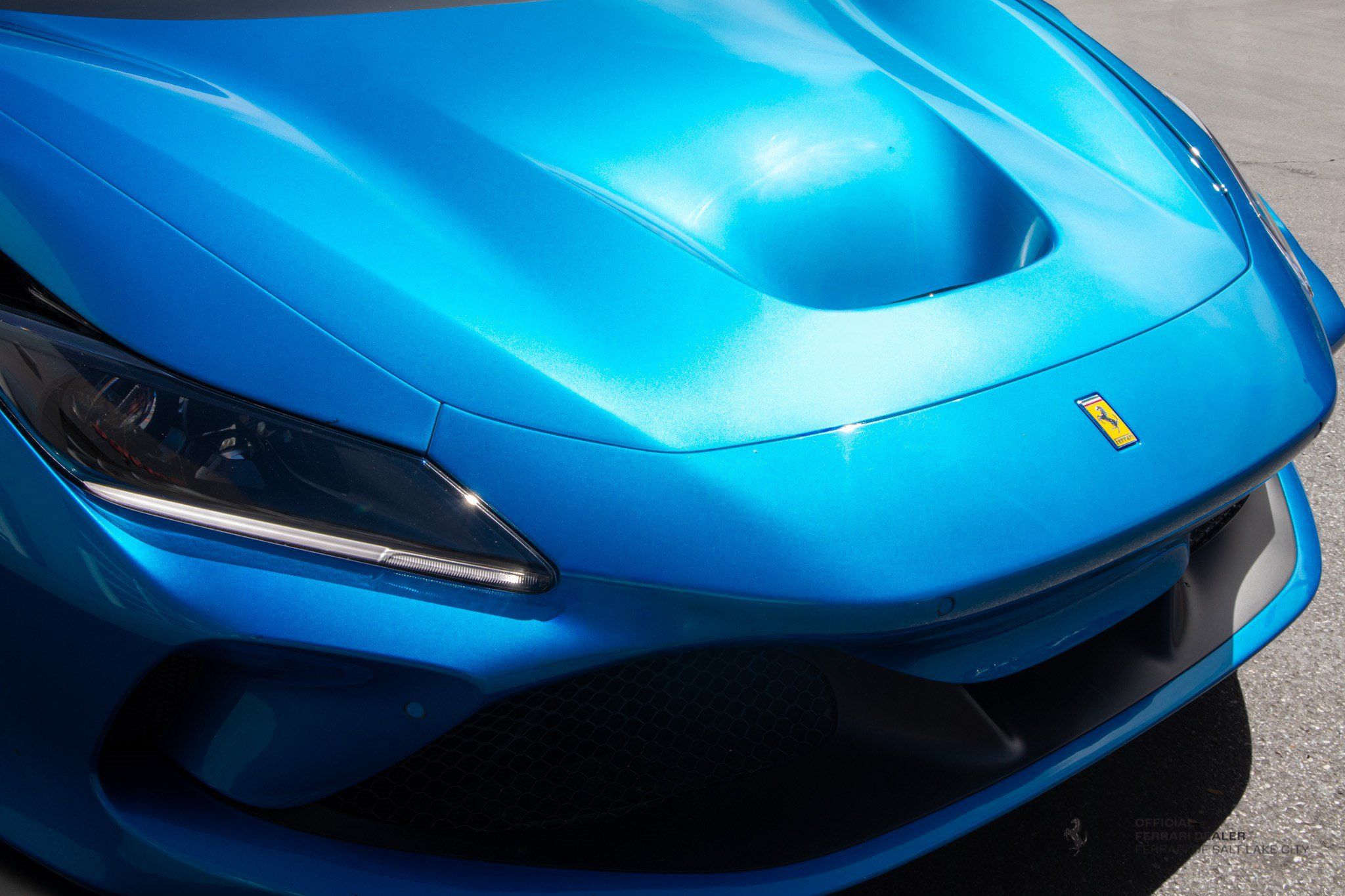 Used 2022 Ferrari F8 Tributo RWD image 12