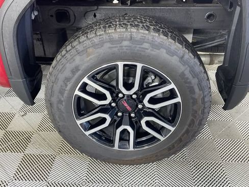 Used 2026 GMC Sierra 1500 AT4 w/ AT4 Premium Package AWD/4WD image 18