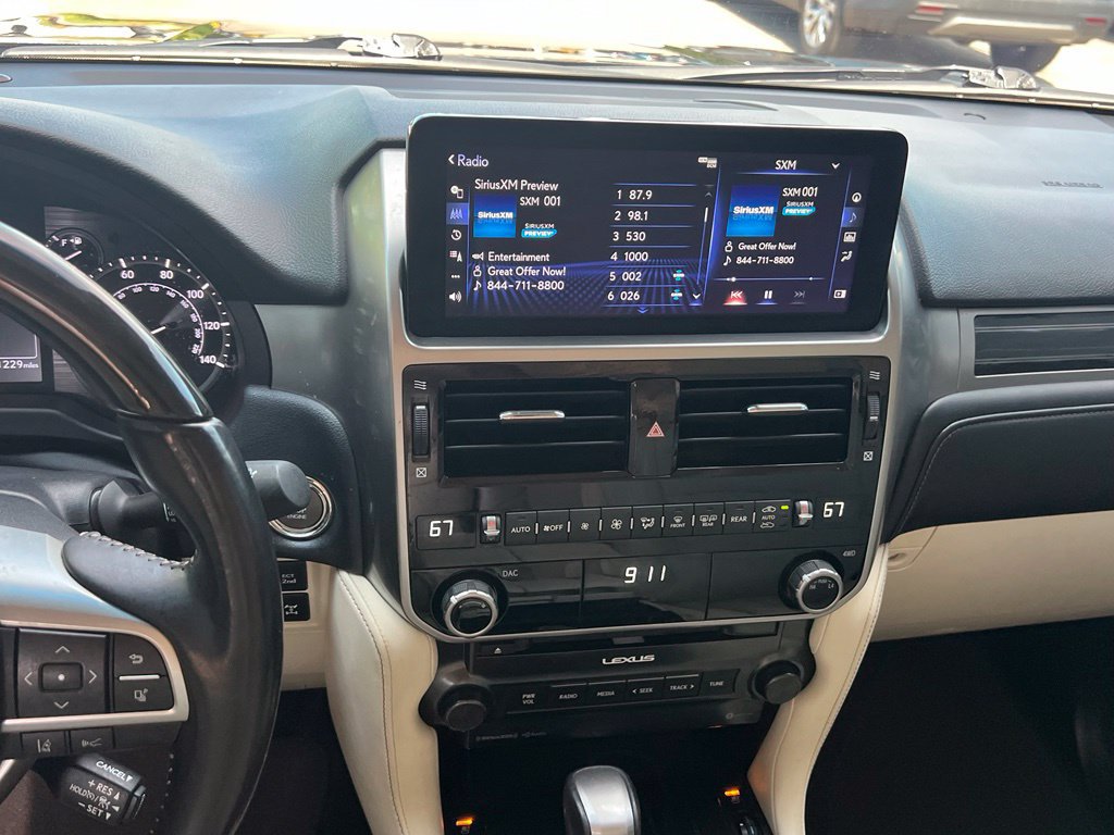 Used 2023 Lexus GX 460 Premium w/ Premium Package AWD/4WD image 22