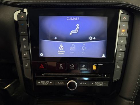 Used 2019 INFINITI QX50 Essential AWD/4WD image 26