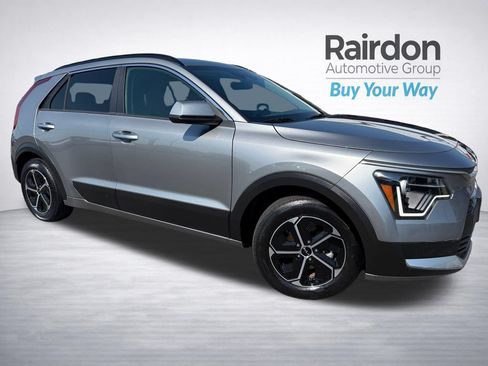 Certified 2024 Kia Niro LX FWD image 1