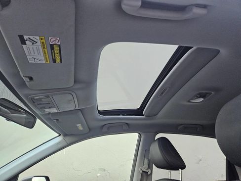 Used 2010 Honda CR-V EX-L image 10