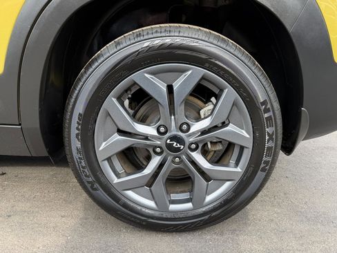 Used 2024 Kia Seltos S image 77