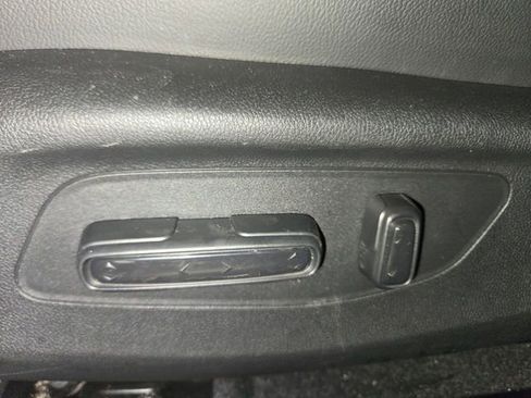 Used 2024 Acura Integra Base image 12