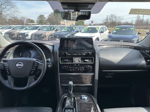 Certified 2024 Nissan Armada Platinum w/ Captain's Chairs Package image 13