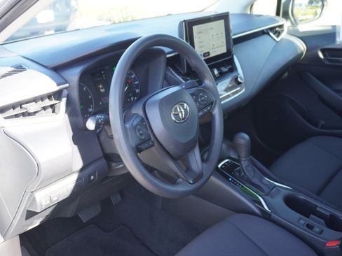 Used 2024 Toyota Corolla XLE FWD image 18