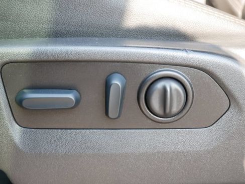 Used 2023 GMC Sierra 2500 AT4 AWD/4WD image 13