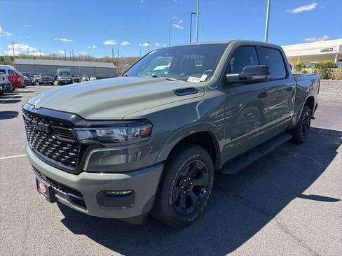 New 2026 RAM 1500 4x4 Crew Cab image 6