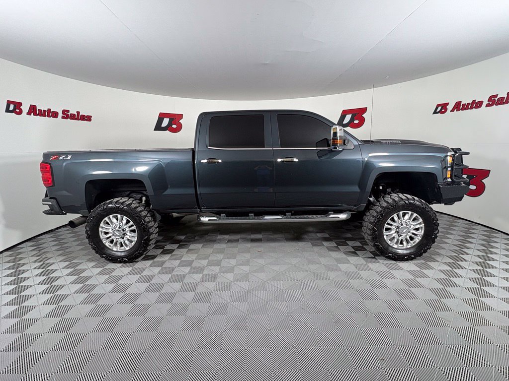 Used 2019 Chevrolet Silverado 2500 LTZ w/ Duramax Plus Package AWD/4WD image 9