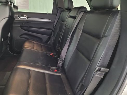 Used 2018 Jeep Grand Cherokee Limited image 51