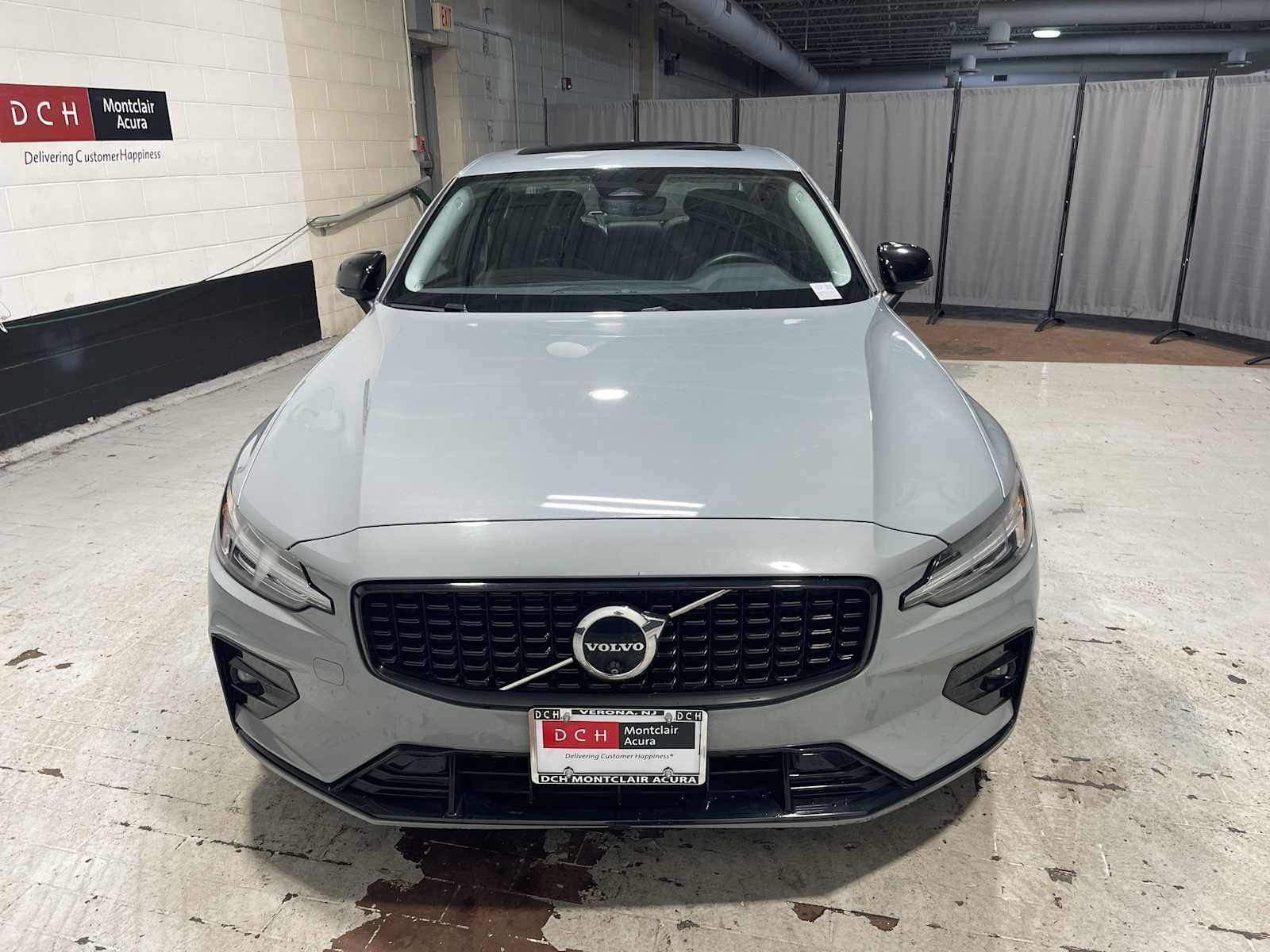 Used 2024 Volvo S60 B5 Plus FWD image 6