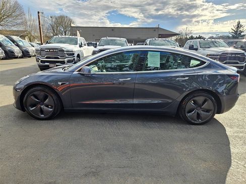 Used 2019 Tesla Model 3 Long Range image 4