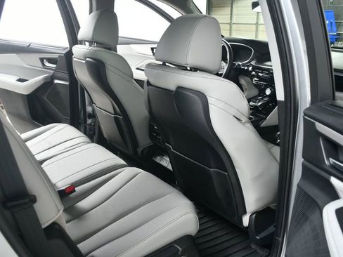 Used 2024 Acura MDX FWD w/ Technology Package image 37