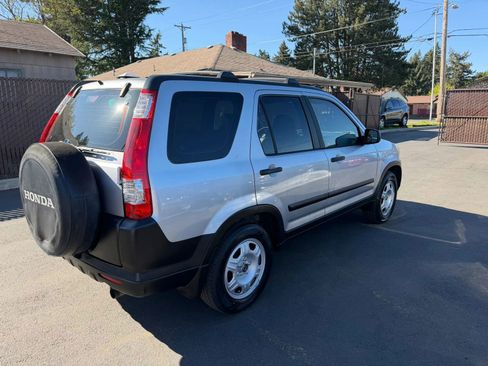 Used 2005 Honda CR-V LX image 4