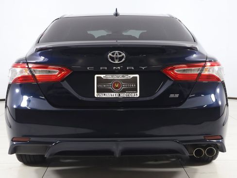 Used 2020 Toyota Camry SE image 39