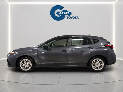 Used 2024 Subaru Impreza 2.0i AWD/4WD image 12