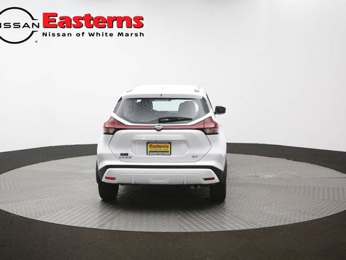 Used 2024 Nissan Kicks SV FWD image 35
