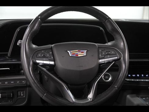 Used 2022 Cadillac Escalade Sport w/ Touring Package AWD/4WD image 8
