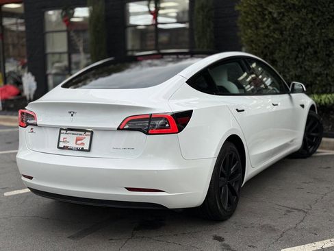 Used 2022 Tesla Model 3 Long Range image 12