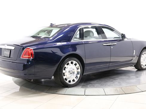 Used 2015 Rolls-Royce Ghost RWD image 74