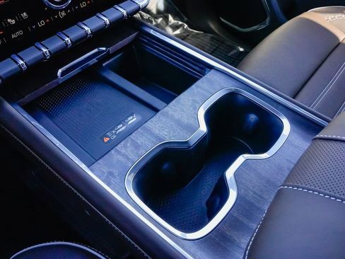 New 2026 GMC Acadia Denali Ultimate image 16