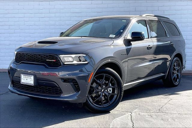 New 2026 Dodge Durango GT w/ Blacktop Package AWD/4WD image 1