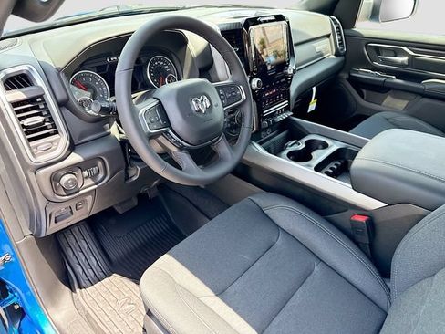 New 2026 RAM 1500 4x4 Crew Cab image 7