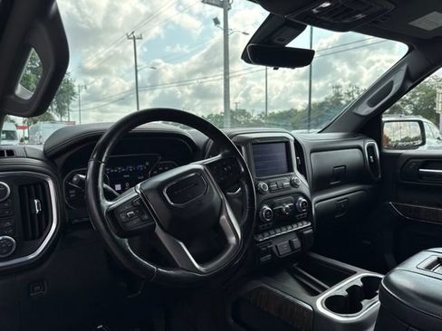 Used 2020 GMC Sierra 1500 Denali w/ Denali Ultimate Package AWD/4WD image 23