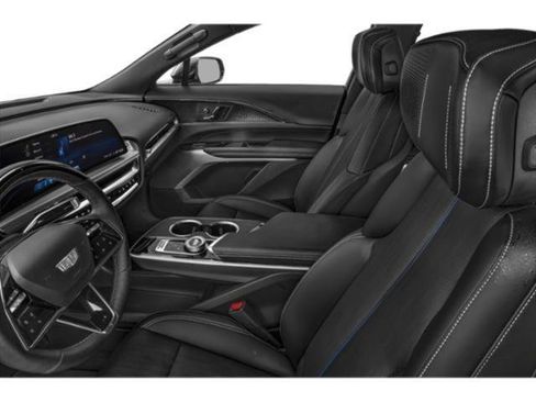 New 2023 Cadillac Lyriq Luxury image 9