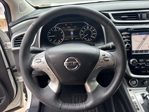 Used 2015 Nissan Murano Platinum w/ Platinum Technology Package AWD/4WD image 19