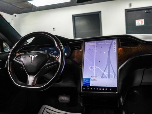 Used 2020 Tesla Model S Long Range Plus AWD/4WD image 8