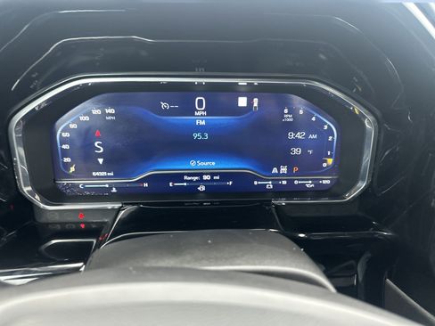 Certified 2022 Chevrolet Silverado 1500 RST image 13