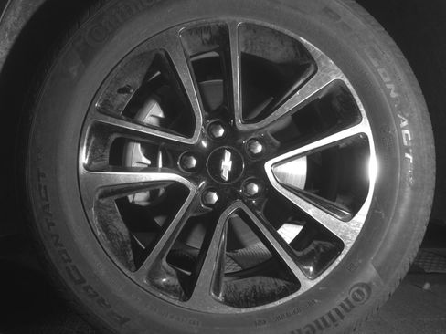Used 2025 Chevrolet TrailBlazer LT FWD image 12