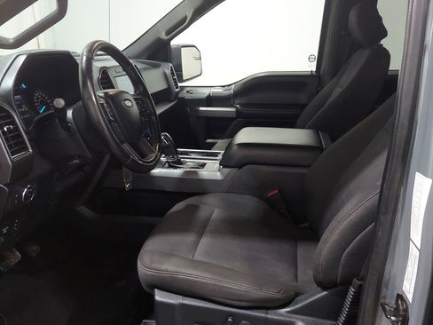 Used 2019 Ford F150 XLT w/ Equipment Group 302A Luxury AWD/4WD image 15