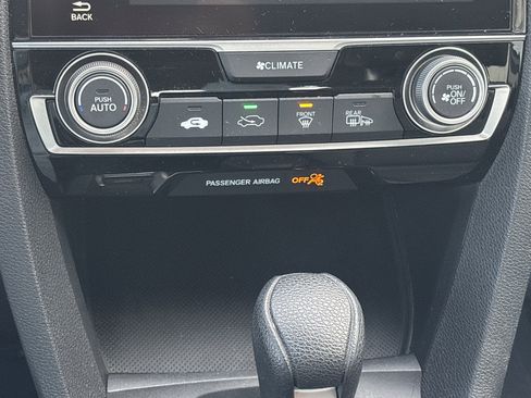 Used 2017 Honda Civic EX image 18