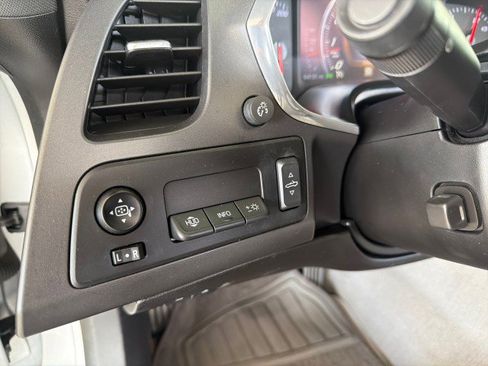 Used 2014 Chevrolet Corvette Stingray Convertible w/ 2LT Preferred Equipment Group image 23