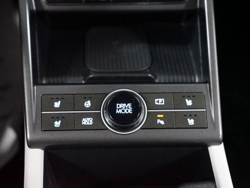 Used 2026 Hyundai Kona Limited FWD image 26