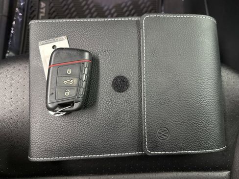 Used 2018 Volkswagen Atlas SE image 38