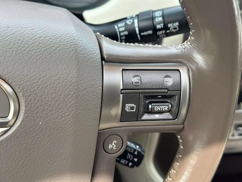 Used 2016 Lexus GX 460 w/ Premium Package AWD/4WD image 18