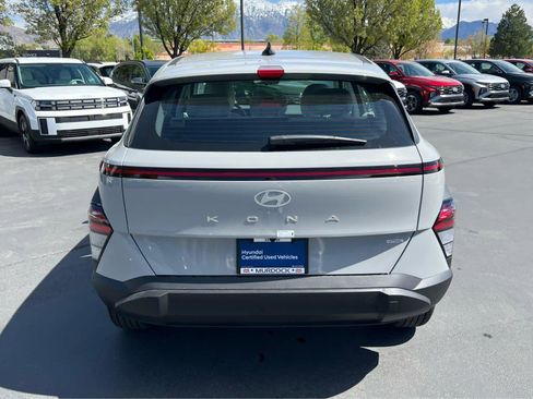 Certified 2026 Hyundai Kona SE AWD/4WD image 9