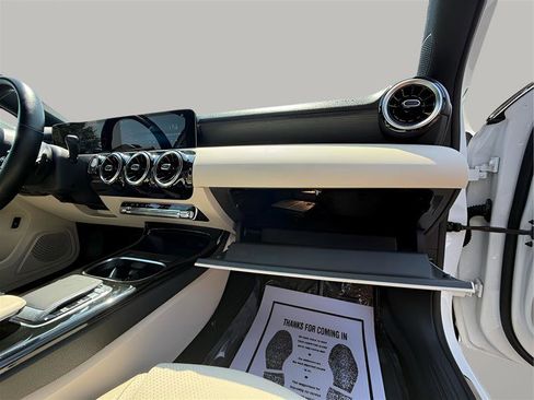 Used 2019 Mercedes-Benz A 220 image 32