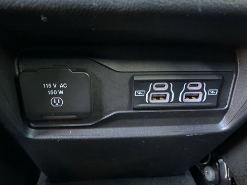 Certified 2024 Jeep Grand Cherokee Altitude AWD/4WD image 19