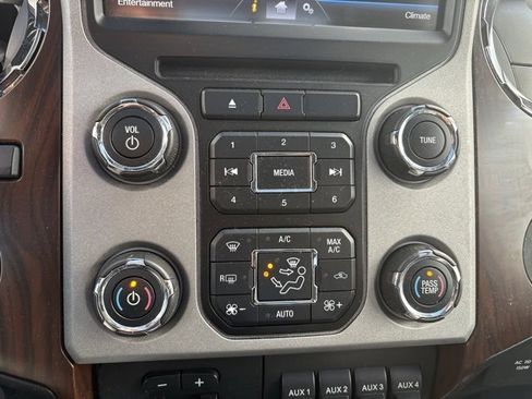 Used 2013 Ford F350 Lariat w/ Lariat Ultimate Pkg image 20