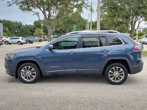 Used 2021 Jeep Cherokee Latitude Lux w/ Sun & Sound Group FWD image 8