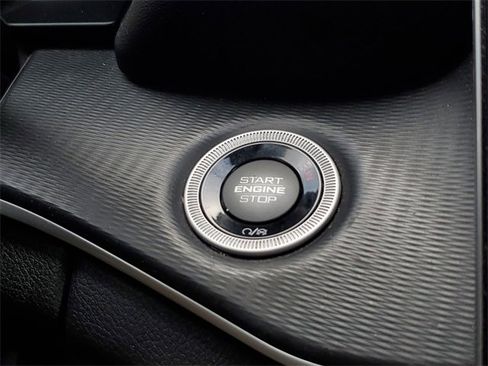 Certified 2023 Jeep Grand Cherokee L Laredo image 29