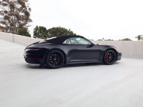 Certified 2021 Porsche 911 Carrera S RWD image 9