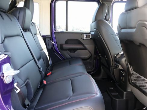 New 2026 Jeep Wrangler Unlimited Rubicon image 12